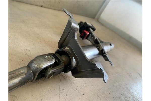 Recambio de columna direccion para dacia sandero ii 1.2 ambiance referencia OEM IAM 488105653R 1,31024E+11 