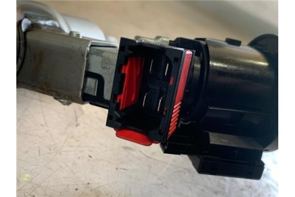 Recambio de columna direccion para dacia sandero ii 1.2 ambiance referencia OEM IAM 488105653R 1,31024E+11 