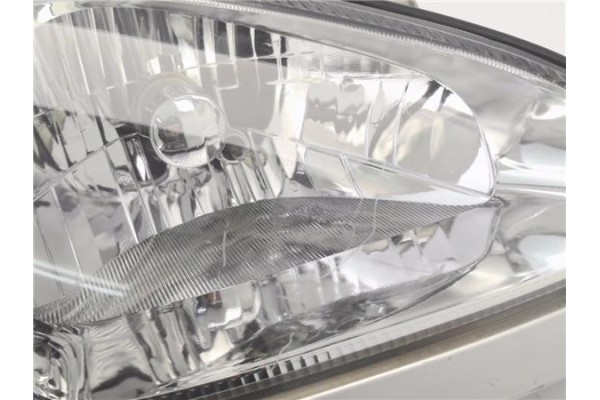 Recambio de faro delantero dcho para daewoo tacuma referencia OEM IAM 301001122  