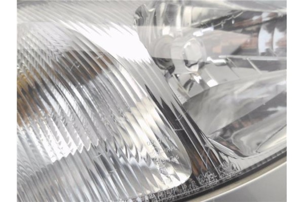 Recambio de faro delantero dcho para daewoo tacuma referencia OEM IAM 301001122  