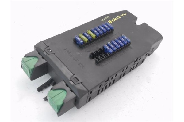 Recambio de caja fusibles/rele para mercedes-benz vito furgón (638) 2.3 110 d  (638.074) referencia OEM IAM 0005400650 8501002 