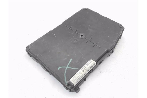 Recambio de caja fusibles/rele para renault scenic ii (jm) 1.9 dci (jm12, jm0g) referencia OEM IAM 8200351184  