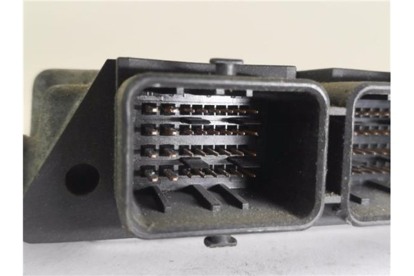 Recambio de centralita para peugeot expert furgón (vf3a_, vf3u_, vf3x_) 1.6 hdi 90 referencia OEM IAM 9664356980 281013869 