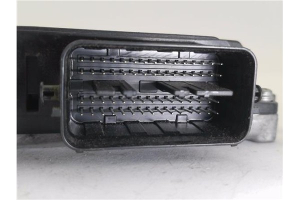 Recambio de centralita para suzuki swift iii (sg) 1.3 referencia OEM IAM 3392062J11 MB1123000392 