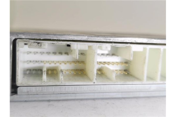 Recambio de centralita para toyota celica (t23) 1.8 referencia OEM IAM 8966620050 1752004151 