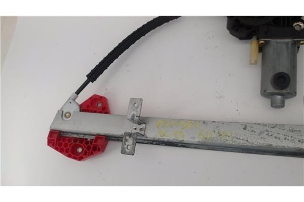 Recambio de mecanismo elevalunas delantero izquierdo para ford mondeo ii (bap) 1.8 td referencia OEM IAM 130821792  