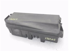 Recambio de caja fusibles/rele para opel vectra c berlina 1.9 cdti referencia OEM IAM 13205802 519181002 