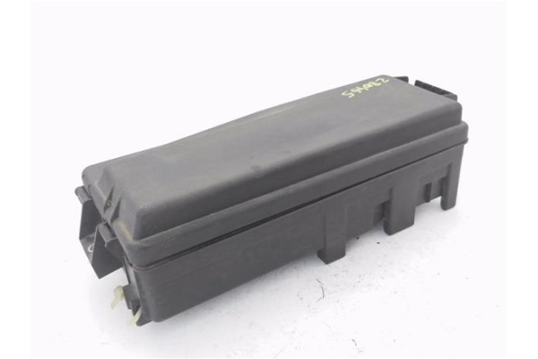 Recambio de caja fusibles/rele para opel vectra c berlina 1.9 cdti referencia OEM IAM 13205802 519181002 