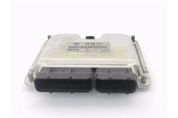 Recambio de centralita para volkswagen polo iv (9n1) 1.4 tdi referencia OEM IAM 045906019C 281010697 