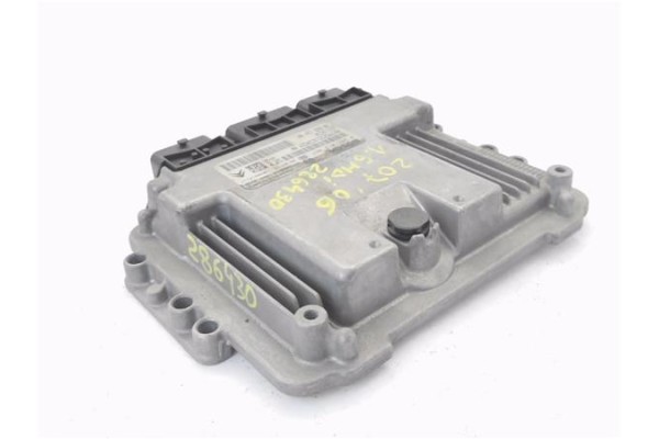 Recambio de centralita para peugeot 207 1.6 hdi referencia OEM IAM 9662212480 281012467 