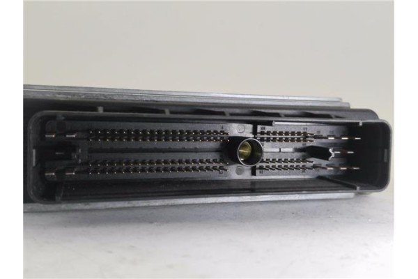 Recambio de centralita para ford focus (daw, dbw) 1.8 tdci referencia OEM IAM 3M5112A650LB 12240250 