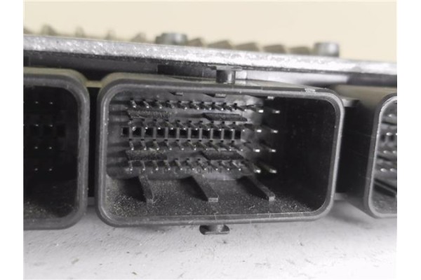 Recambio de centralita para citroen c5 berlina 2.0 exclusive referencia OEM IAM 9655041480 5WS40199DT 