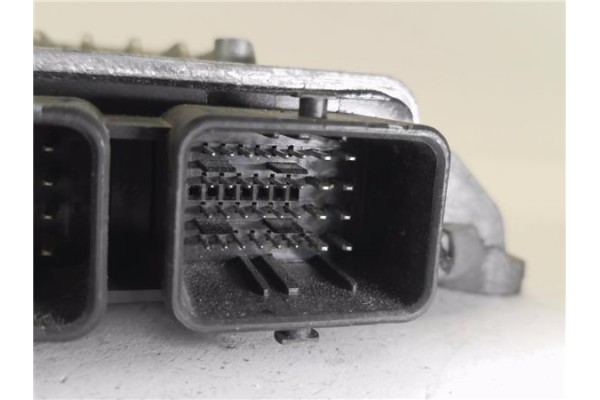 Recambio de centralita para citroen c5 berlina 2.0 exclusive referencia OEM IAM 9655041480 5WS40199DT 