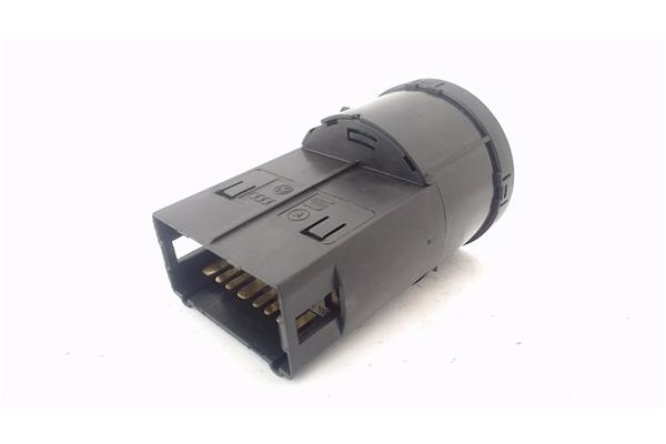Recambio de conmutador luces para volkswagen golf iv berlina (1j1) 1.6 16v referencia OEM IAM 1C0941531A  