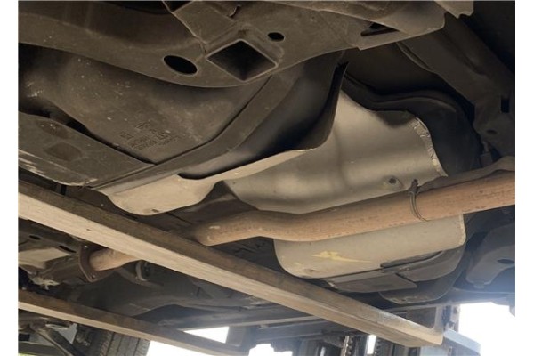 Recambio de deposito combustible para opel antara 2.2 selective referencia OEM IAM 20773931 20799756 