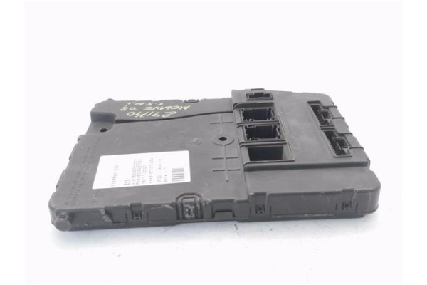 Recambio de caja fusibles/rele para renault megane ii (bm0/1_, cm0/1_) 1.5 dci referencia OEM IAM 8200780007 8200837591 
