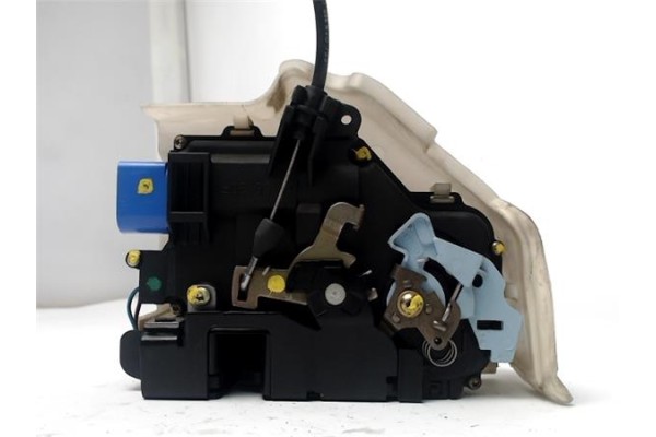 Recambio de cierre electromagnetico delantero derecho para volkswagen golf v (1k1) 1.9 tdi referencia OEM IAM 3D1837016AC BSP208