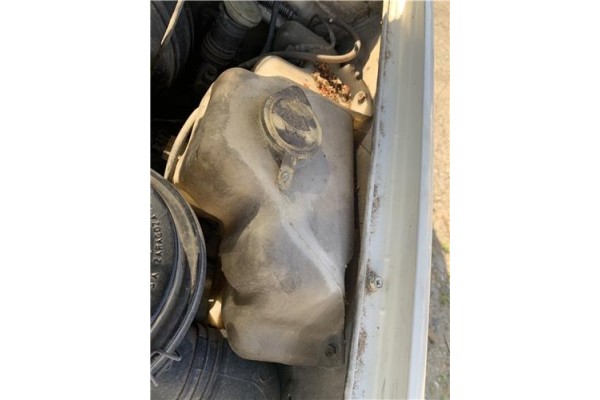 Recambio de deposito limpiaparabrisas para nissan terrano ii (r20) 2.7 td 4wd referencia OEM IAM 289100F003  
