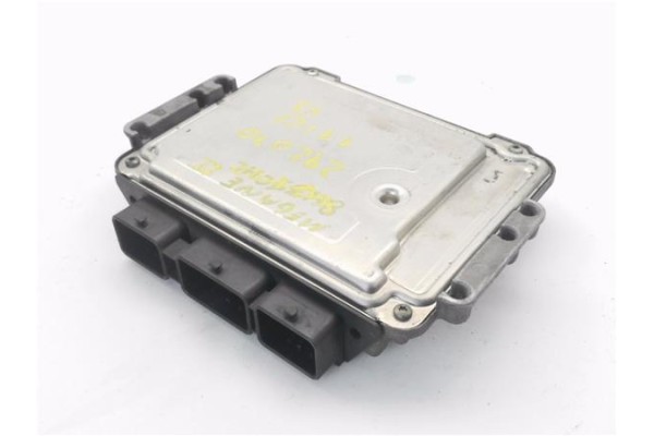 Recambio de centralita para renault megane ii (bm0/1_, cm0/1_) 1.9 dci (bm0g, cm0g) referencia OEM IAM 8200305678 281011275 