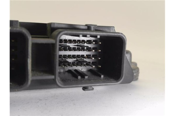 Recambio de centralita para renault megane ii (bm0/1_, cm0/1_) 1.9 dci (bm0g, cm0g) referencia OEM IAM 8200305678 281011275 