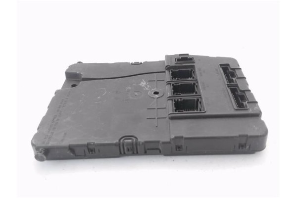 Recambio de caja fusibles/rele para renault scenic ii (jm) 1.5 dci (jm02, jm13) referencia OEM IAM 8200525384 S118400150D 