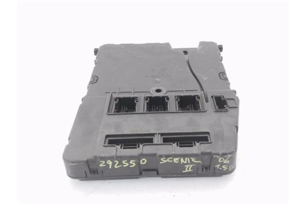Recambio de caja fusibles/rele para renault scenic ii (jm) 1.5 dci (jm1e) referencia OEM IAM 8200433198 S118400260E 