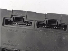 Recambio de caja fusibles/rele para renault scenic ii (jm) 1.5 dci (jm1e) referencia OEM IAM 8200433198 S118400260E 