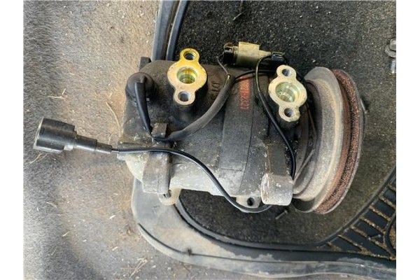 Recambio de compresor aire acond. para nissan terrano ii (r20) 2.7 td 4wd referencia OEM IAM 5060212321 926000F001 