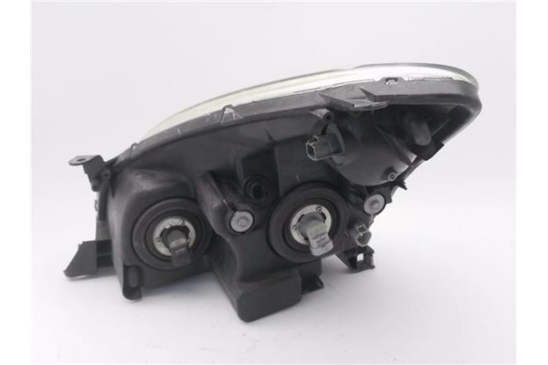 Recambio de faro delantero dcho para toyota corolla verso (r1) 2.2 d-4d referencia OEM IAM 7357230400  