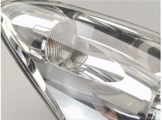 Recambio de faro delantero dcho para toyota corolla verso (r1) 2.2 d-4d referencia OEM IAM 7357230400  