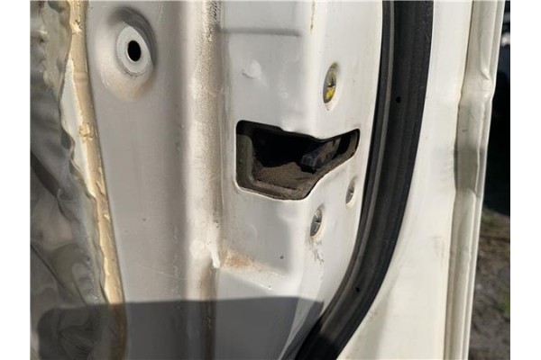 Recambio de cierre electromagnetico delantero derecho para nissan terrano ii (r20) 2.7 td 4wd referencia OEM IAM 8055291L61  