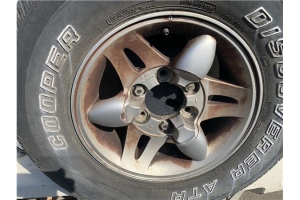 Recambio de llanta para nissan terrano ii (r20) 2.7 td 4wd referencia OEM IAM 403001F227  