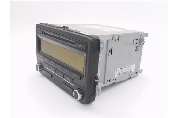 Recambio de autoradio para seat leon (1p1) 1.6 tdi referencia OEM IAM 5P0035186B 8,15764E+12 
