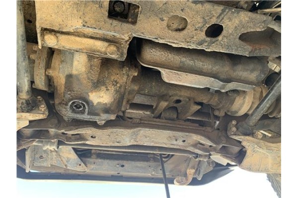 Recambio de diferencial delantero para nissan terrano ii (r20) 2.7 td 4wd referencia OEM IAM 38501G2302 3850107G17 