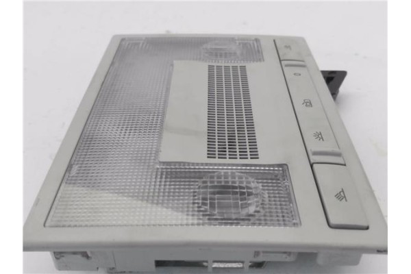 Recambio de luz delantero central techo para seat leon (1p1) 1.6 tdi referencia OEM IAM 5P0947105E  