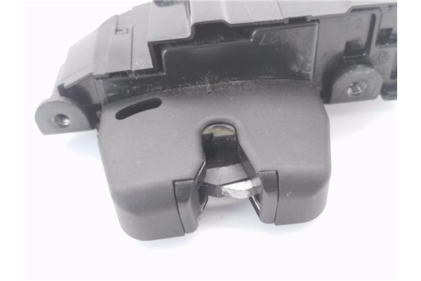 Recambio de cerradura porton para peugeot 308 1.6 gt referencia OEM IAM 9660403880  