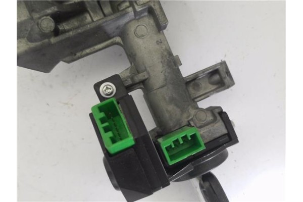 Recambio de clausor para honda fr-v (be) 1.7 referencia OEM IAM 25001031905A  