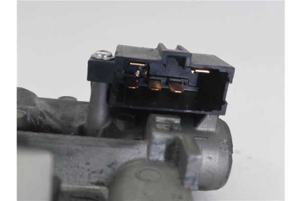 Recambio de clausor para honda fr-v (be) 1.7 referencia OEM IAM 25001031905A  