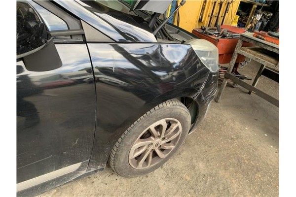 Recambio de aleta delantero derecha para renault grand scénic iii (jz0/1_) 1.5 dci referencia OEM IAM 631005149R  