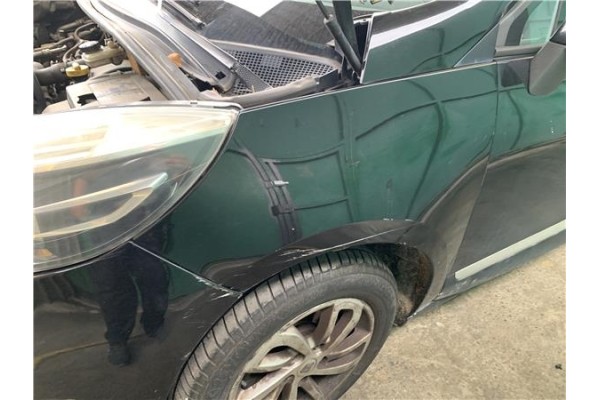 Recambio de aleta delantero izquierda para renault grand scénic iii (jz0/1_) 1.5 dci referencia OEM IAM 631011470R  