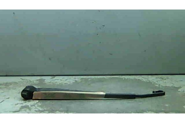 Recambio de brazo limpiaparabrisas trasero para peugeot 306 (7b, n3, n5) 1.9 d referencia OEM IAM   