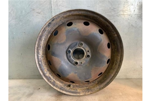 Recambio de llanta para dacia sandero i 1.4 referencia OEM IAM 8200789882  