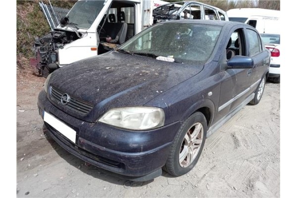 opel astra g berlina (1998) del año 