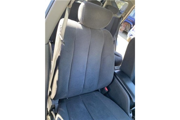Recambio de juego asientos para nissan murano (z50) 3.5 referencia OEM IAM 87351CA000  