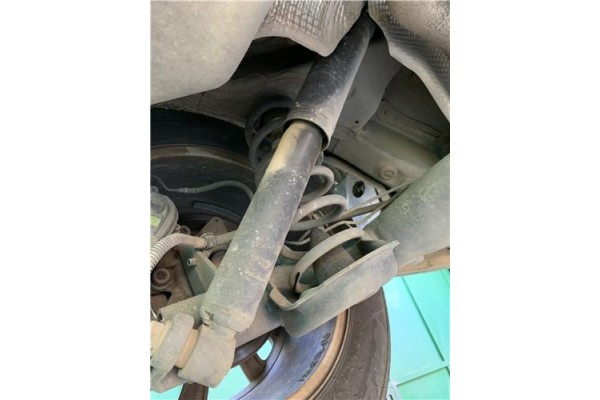 Recambio de amortiguador trasero derecho para renault grand scénic iii (jz0/1_) 1.5 dci referencia OEM IAM 562104554R  