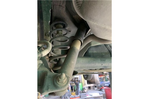 Recambio de amortiguador trasero derecho para renault grand scénic iii (jz0/1_) 1.5 dci referencia OEM IAM 562104554R  