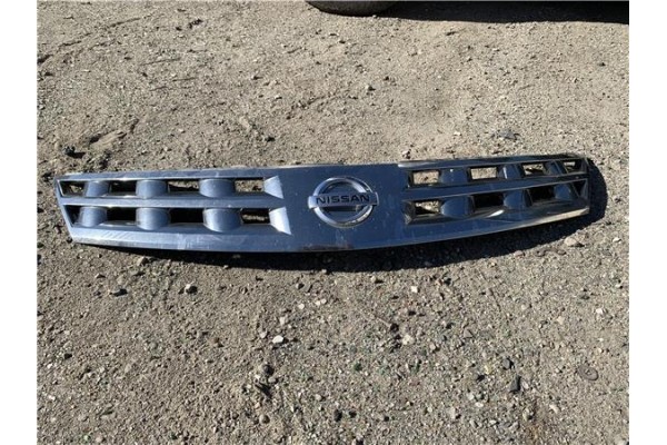 Recambio de rejilla capo para nissan murano (z50) 3.5 referencia OEM IAM 62310CA000  