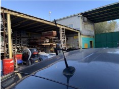 Recambio de antena electrica para renault grand scénic iii (jz0/1_) 1.5 dci referencia OEM IAM 8200500322 282160003R 