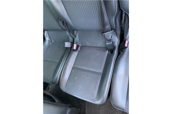 Recambio de asiento trasero central para renault grand scénic iii (jz0/1_) 1.5 dci referencia OEM IAM 886055216R  