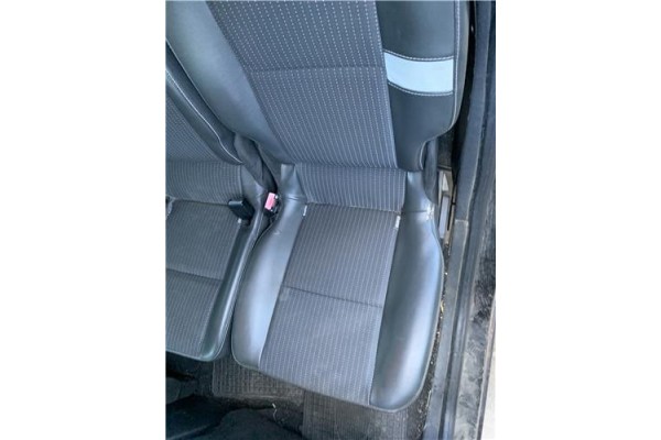 Recambio de asientos trasero izquierdo para renault grand scénic iii (jz0/1_) 1.5 dci referencia OEM IAM 896075423R  